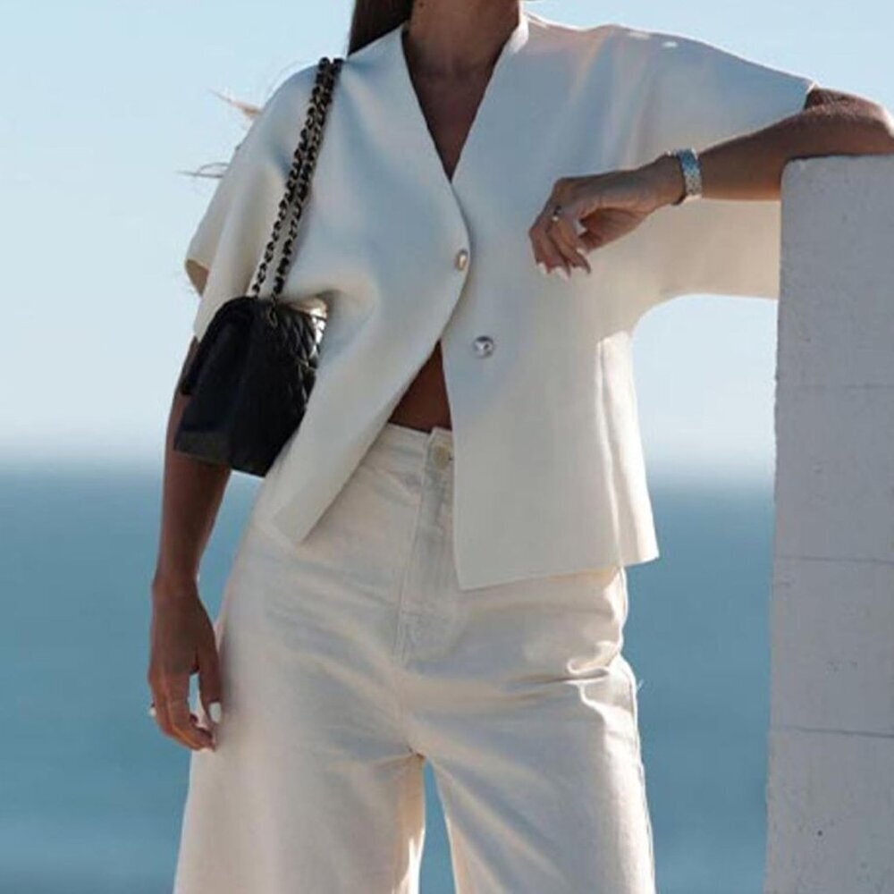 Women's V Neck Short Sleeve Cardigan Sweater Button Front Knit Top - Picture 5 of 9